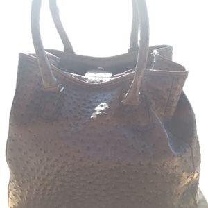 Brown bump y of ostrich purse